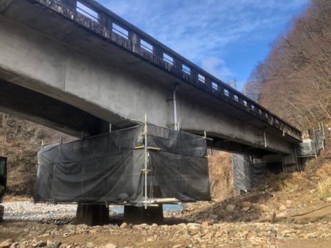 令和4年度道路メンテナンス事業 村道川尻線 東橋橋梁修繕工事